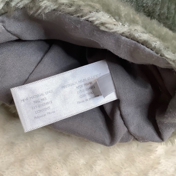 Animal Adventure Elephant Puppet 9 inch 2014 - Picture 8 of 9